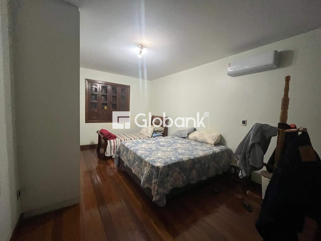 Casa 4 quartos à venda Jardim Panorama 0m² Montes Claros MG: DORMIT RIO 2