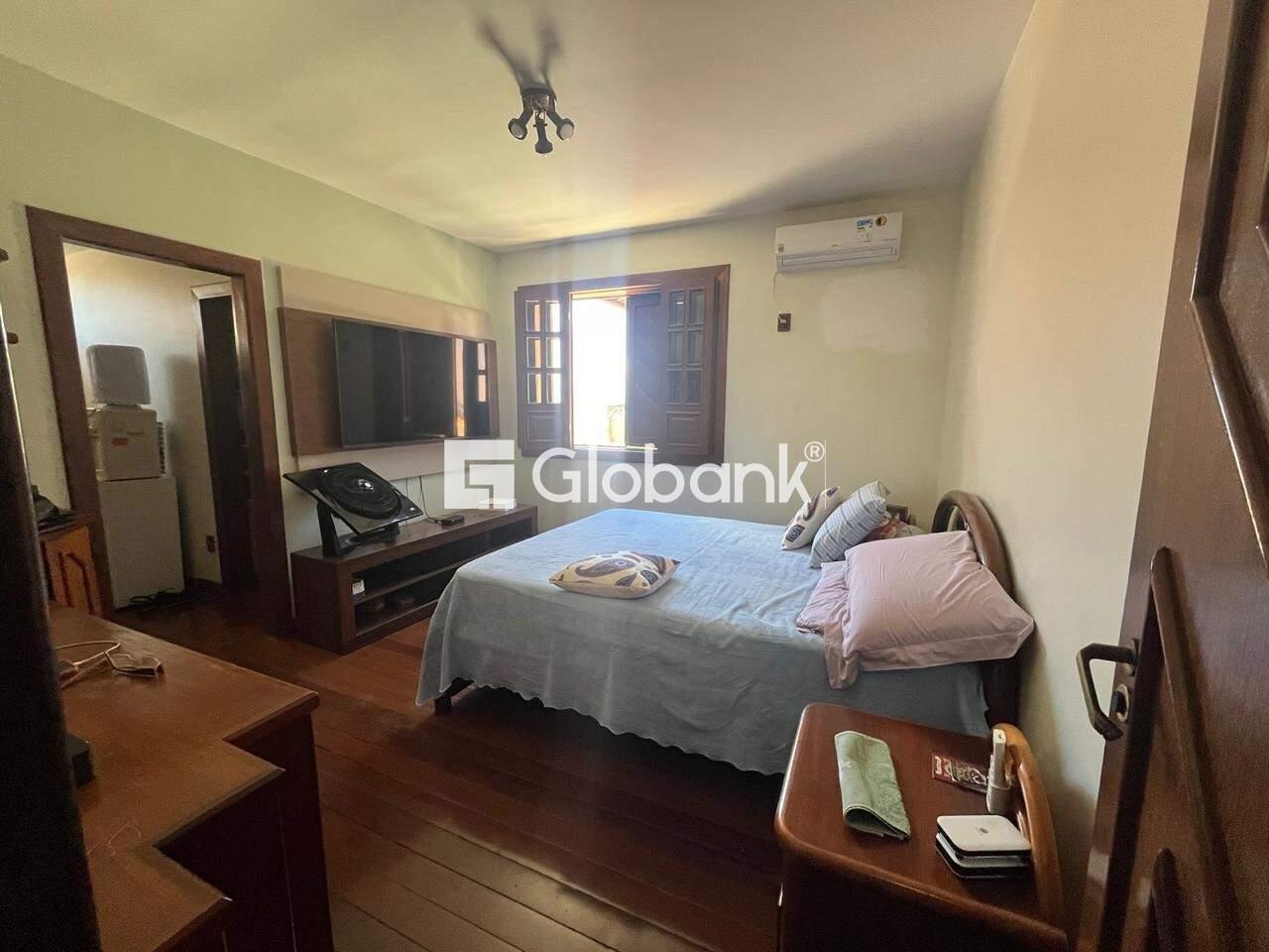 Casa 4 quartos à venda Jardim Panorama 0m² Montes Claros MG: DORMIT RIO4 -SU TE MASTER- CLOSET