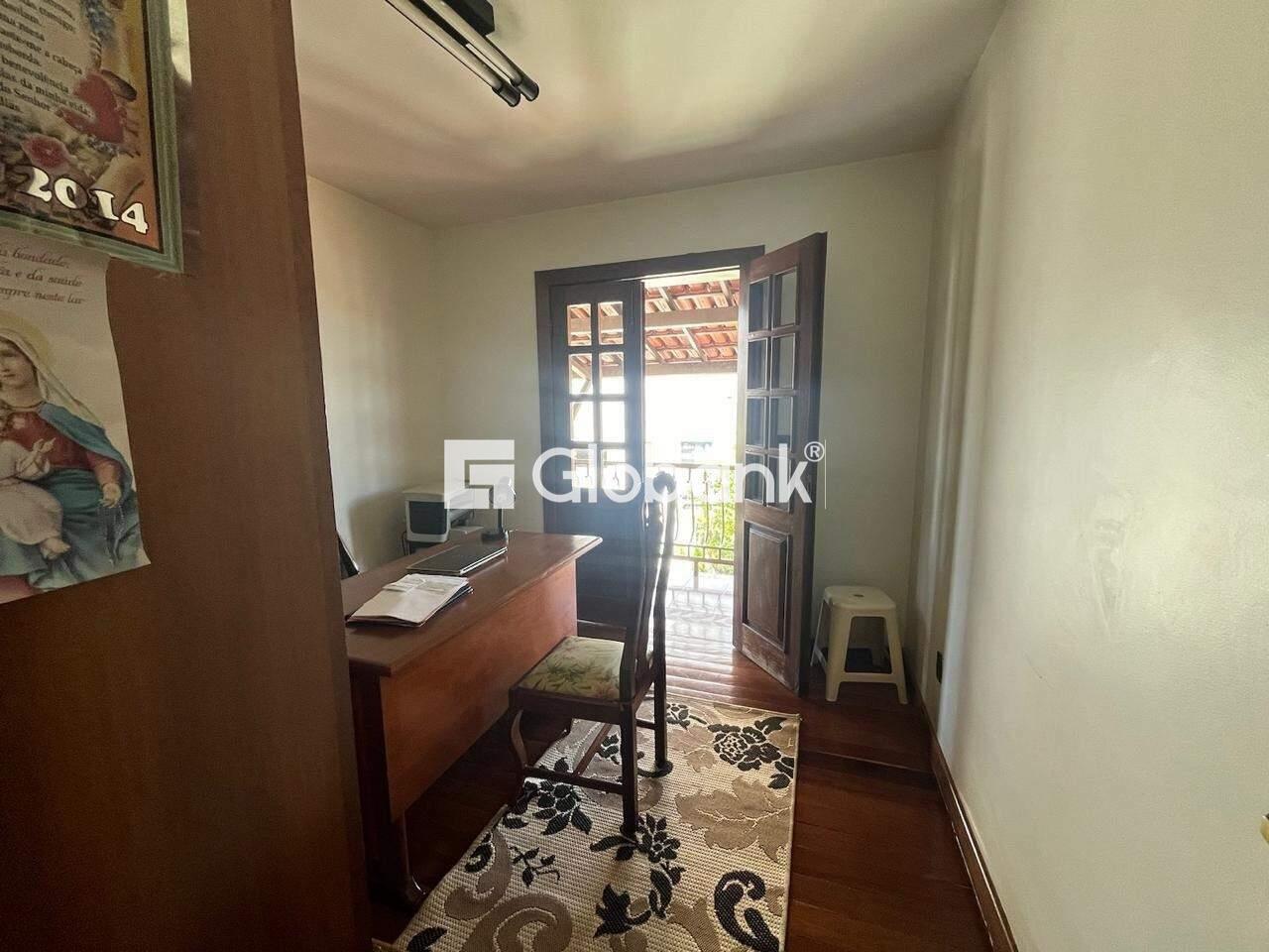 Casa 4 quartos à venda Jardim Panorama 0m² Montes Claros MG: 