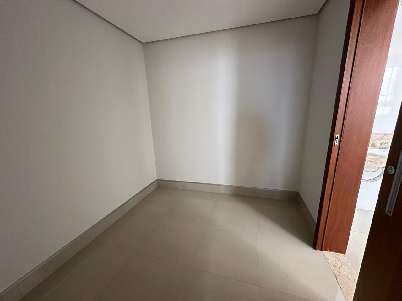 Cobertura 4 quartos para aluguel Ibituruna 140m² Montes Claros MG: Quarto4