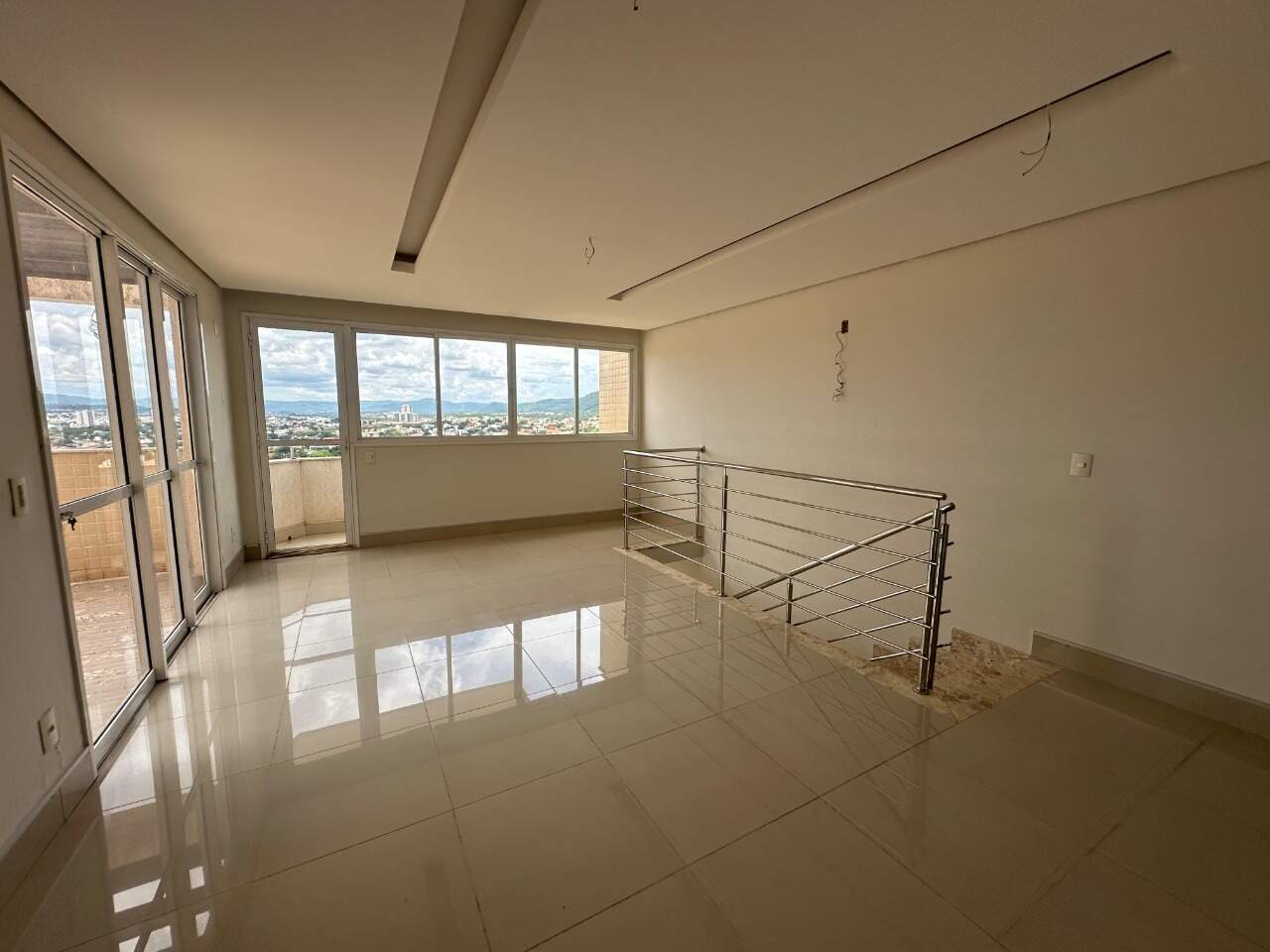 Cobertura 4 quartos para aluguel Ibituruna 140m² Montes Claros MG: Sala2
