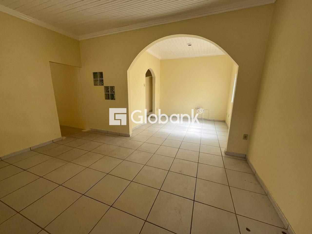 Casa 3 quartos à venda Cândida Câmara 0m² Montes Claros MG: SALA