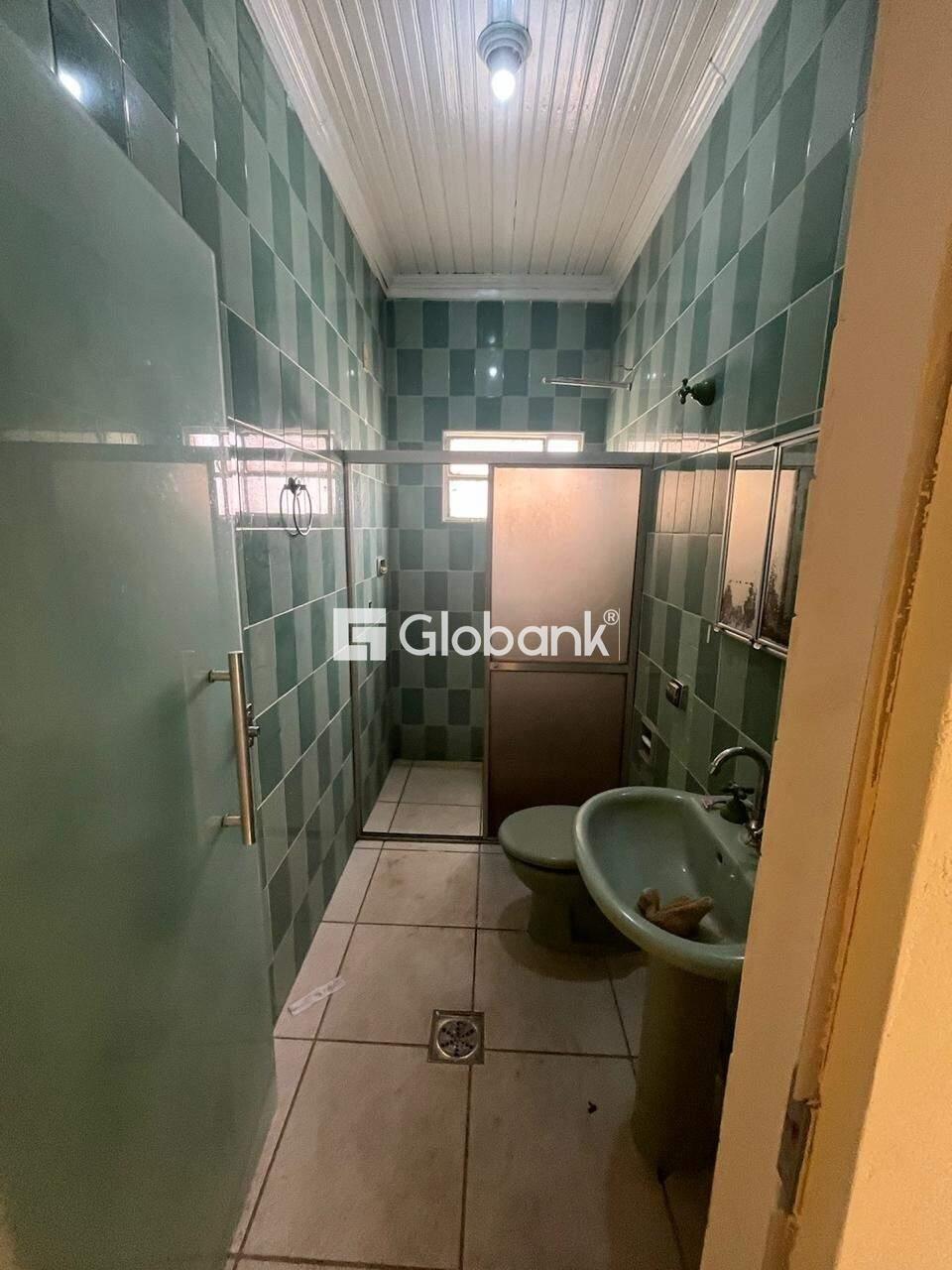 Casa 3 quartos à venda Cândida Câmara 0m² Montes Claros MG: BANHEIRO SOCIAL