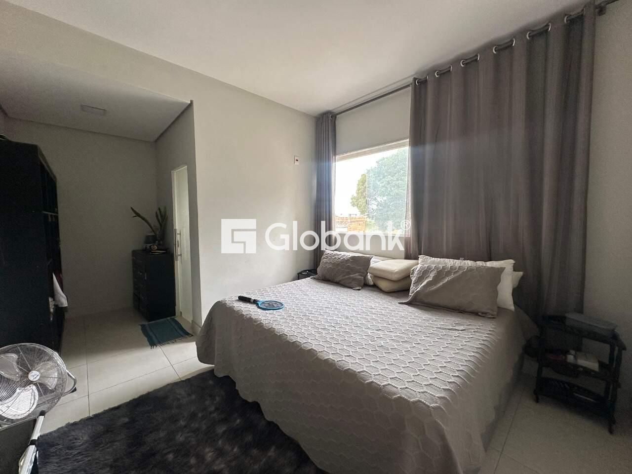 Casa 3 quartos à venda Vila Nova 105m² Montes Claros MG: Quarto