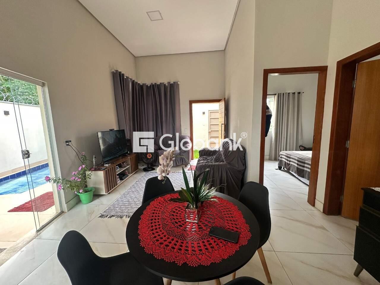 Casa 3 quartos à venda Vila Nova 105m² Montes Claros MG: Sala