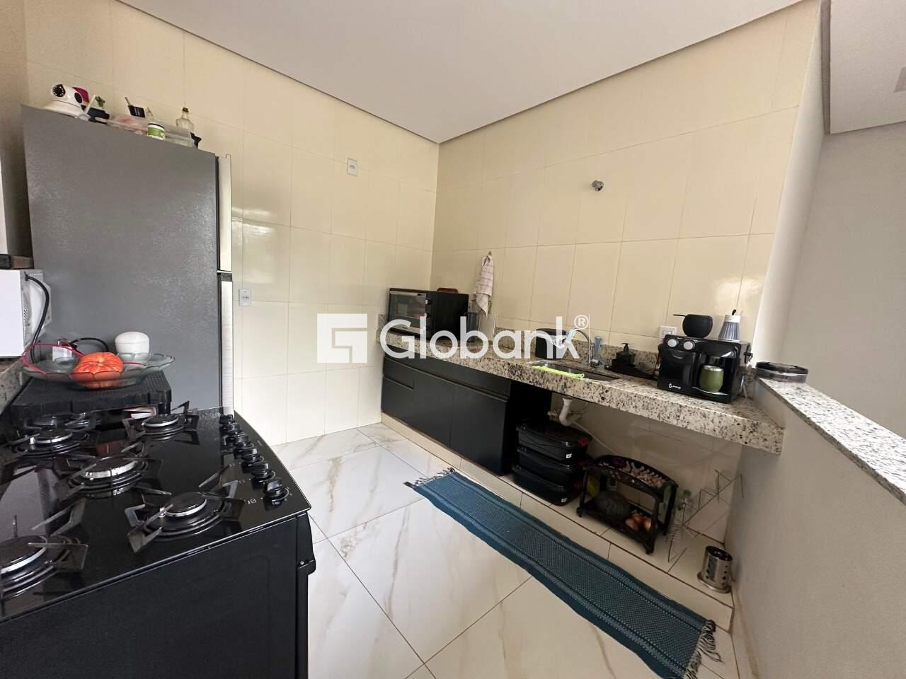 Casa 3 quartos à venda Vila Nova 105m² Montes Claros MG: Cozinha