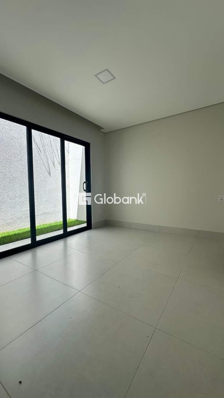 Casa 3 quartos à venda Residencial Parque Sul 117m² Montes Claros MG: 4