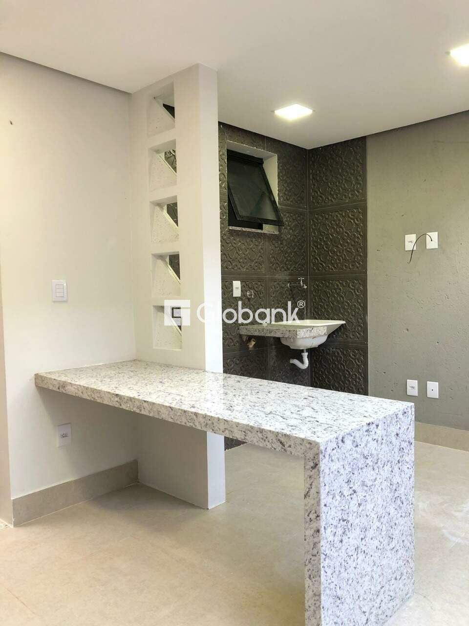 Sobrado 2 quartos à venda Universitário 161,67m² Montes Claros MG: 