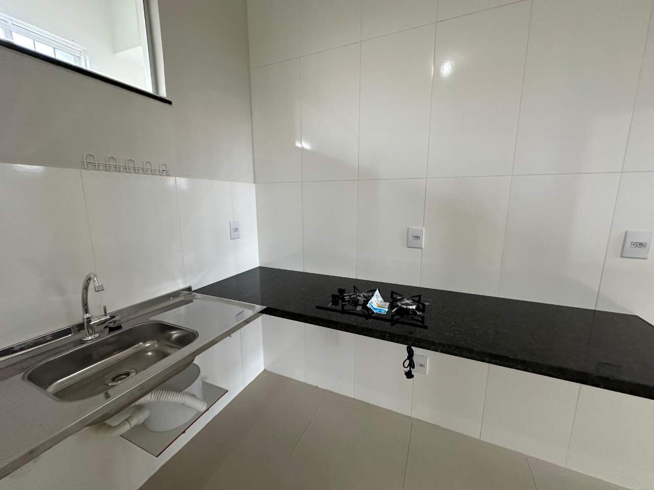 Kitnet 1 quarto para aluguel Vila Guilhermina 25m² Montes Claros MG: Cozinha
