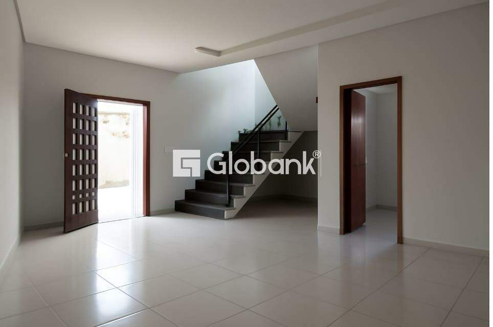 Casa 4 quartos à venda Santa Rita I 400m² Montes Claros MG: 