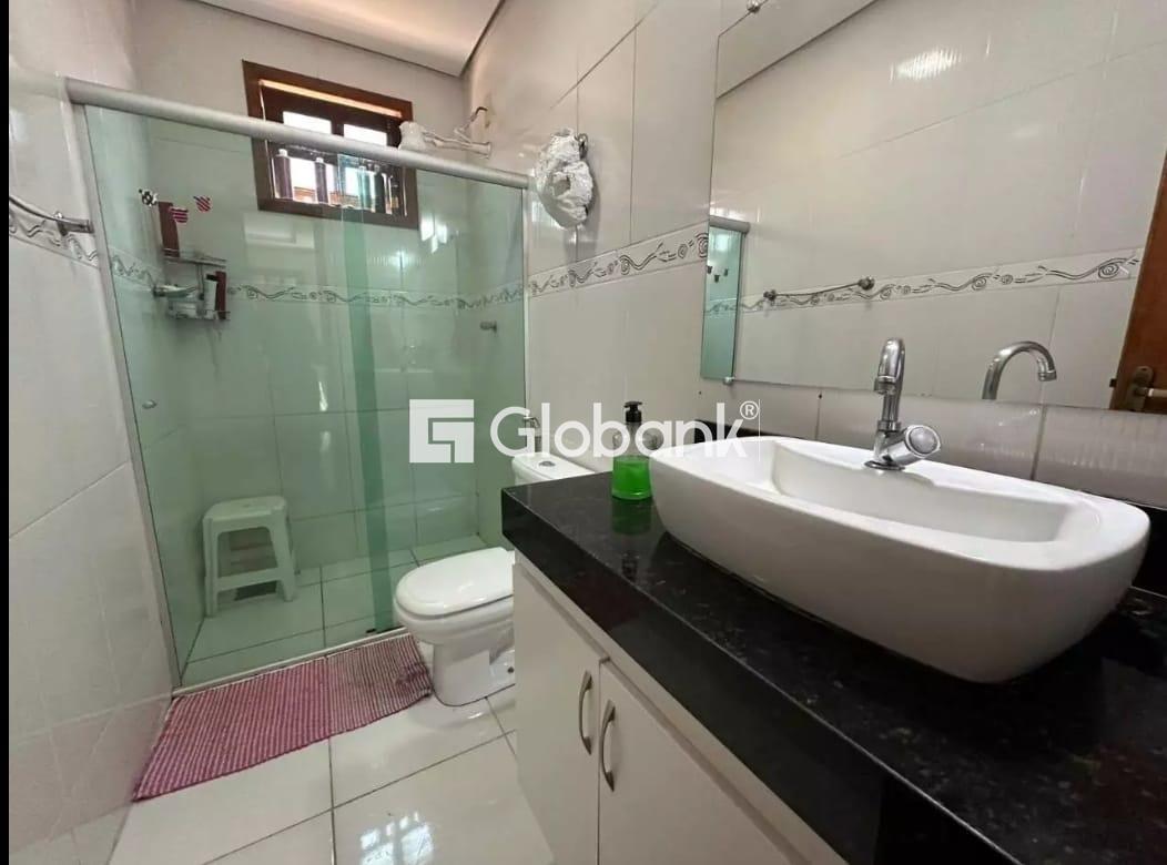 Casa 4 quartos à venda Santa Rita I 400m² Montes Claros MG: 