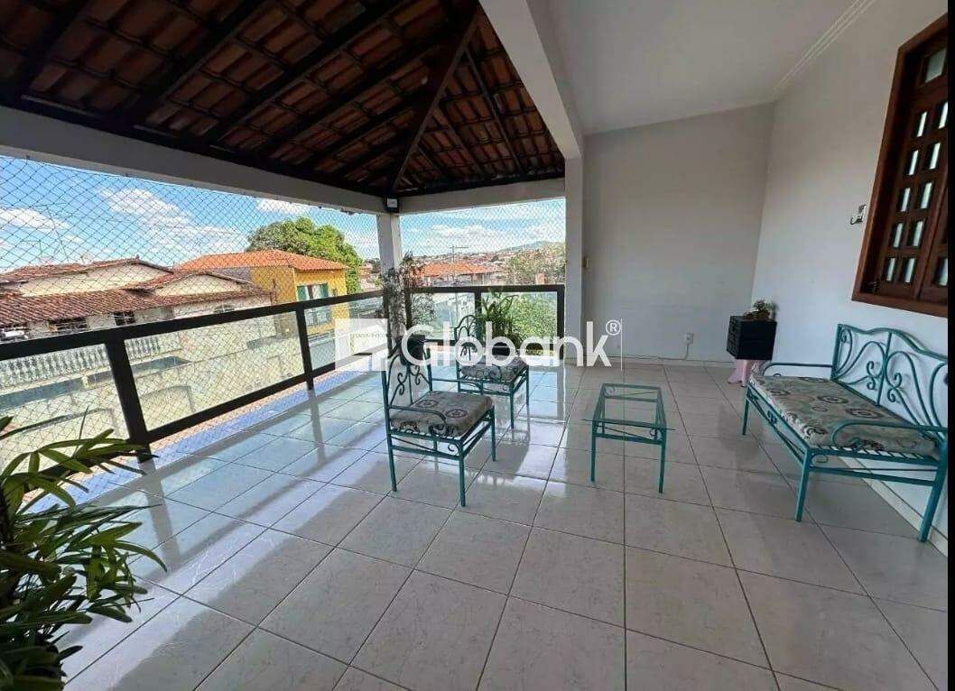 Casa 4 quartos à venda Santa Rita I 400m² Montes Claros MG: 