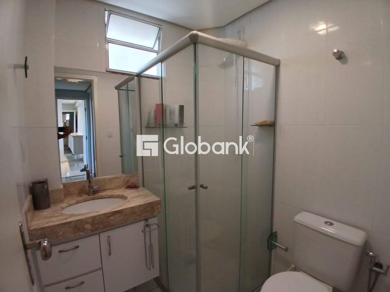 Apartamento 3 quartos à venda Ibituruna 85m² Montes Claros MG: Banheiro social