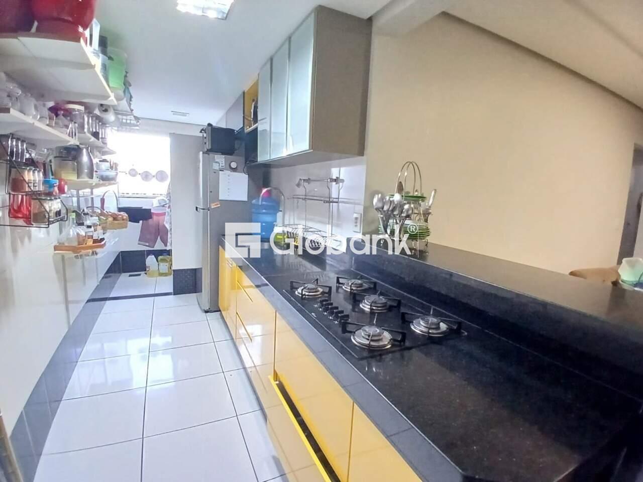Apartamento 3 quartos à venda Ibituruna 85m² Montes Claros MG: Cozinha