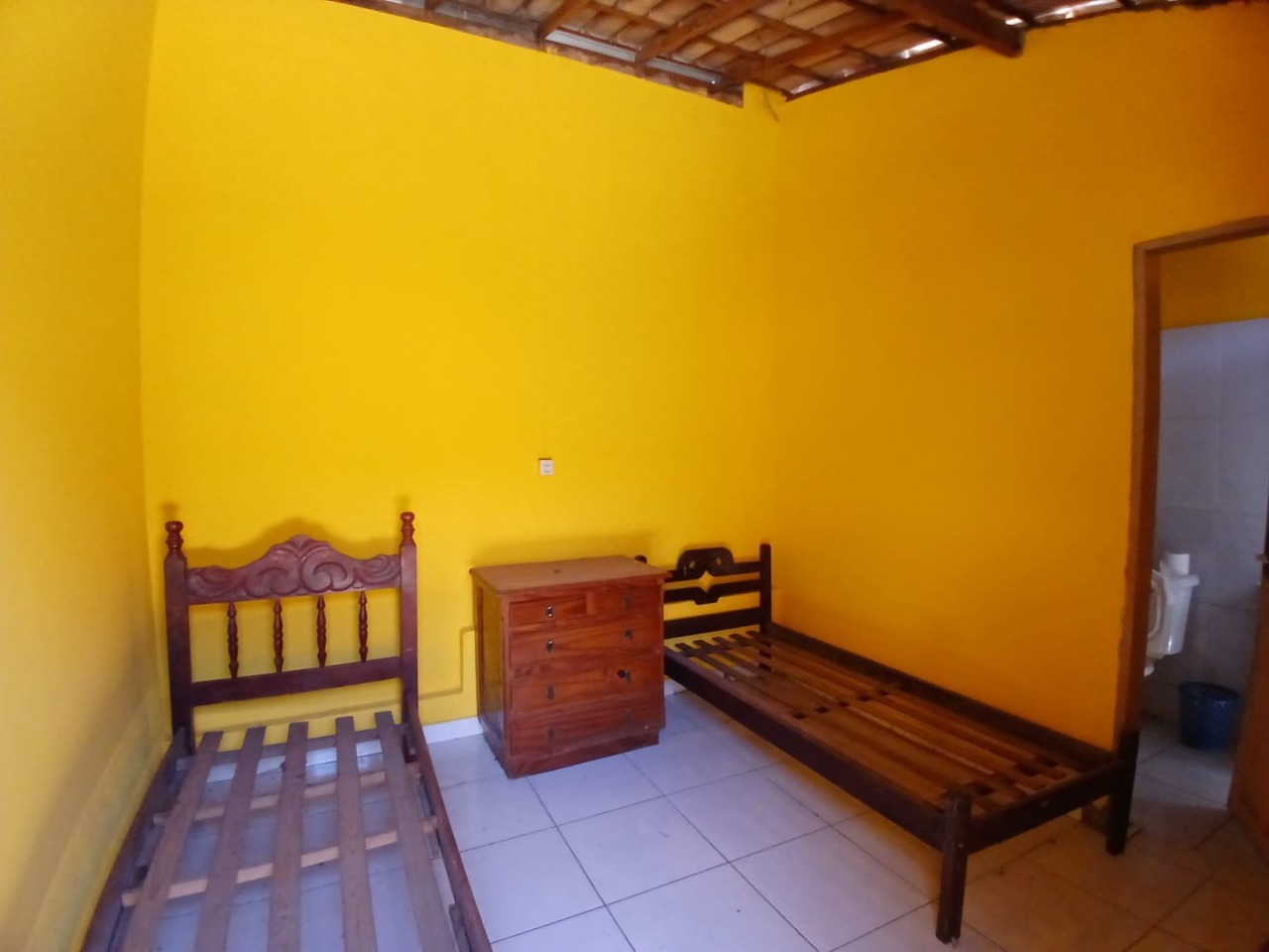 Casa 7 quartos para aluguel Planalto 200m² Montes Claros MG: Quarto Externo 2