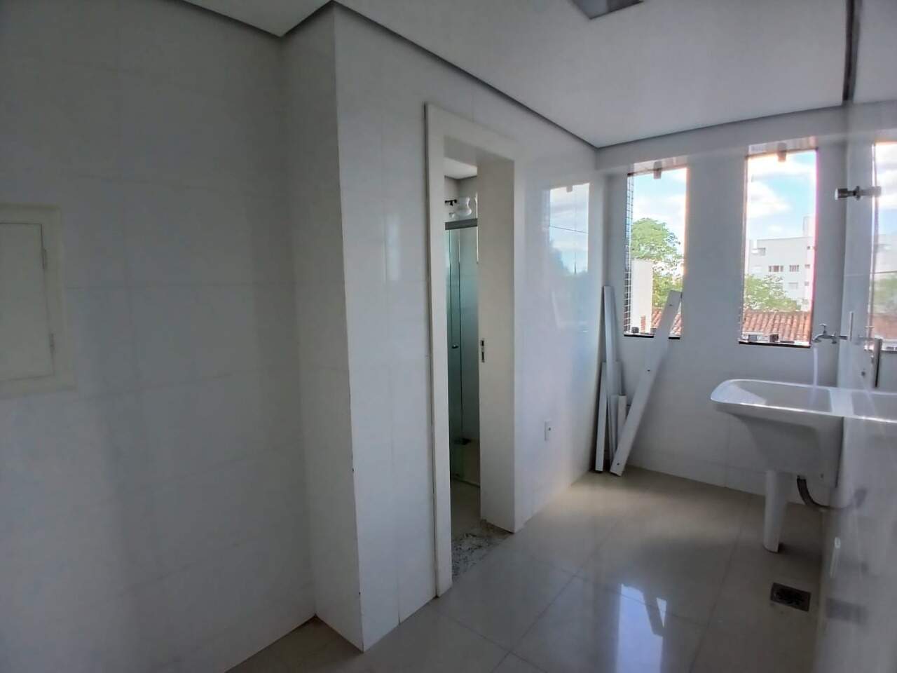 Apartamento 3 quartos para aluguel Jardim Panorama 98m² Montes Claros MG: rea de servi o