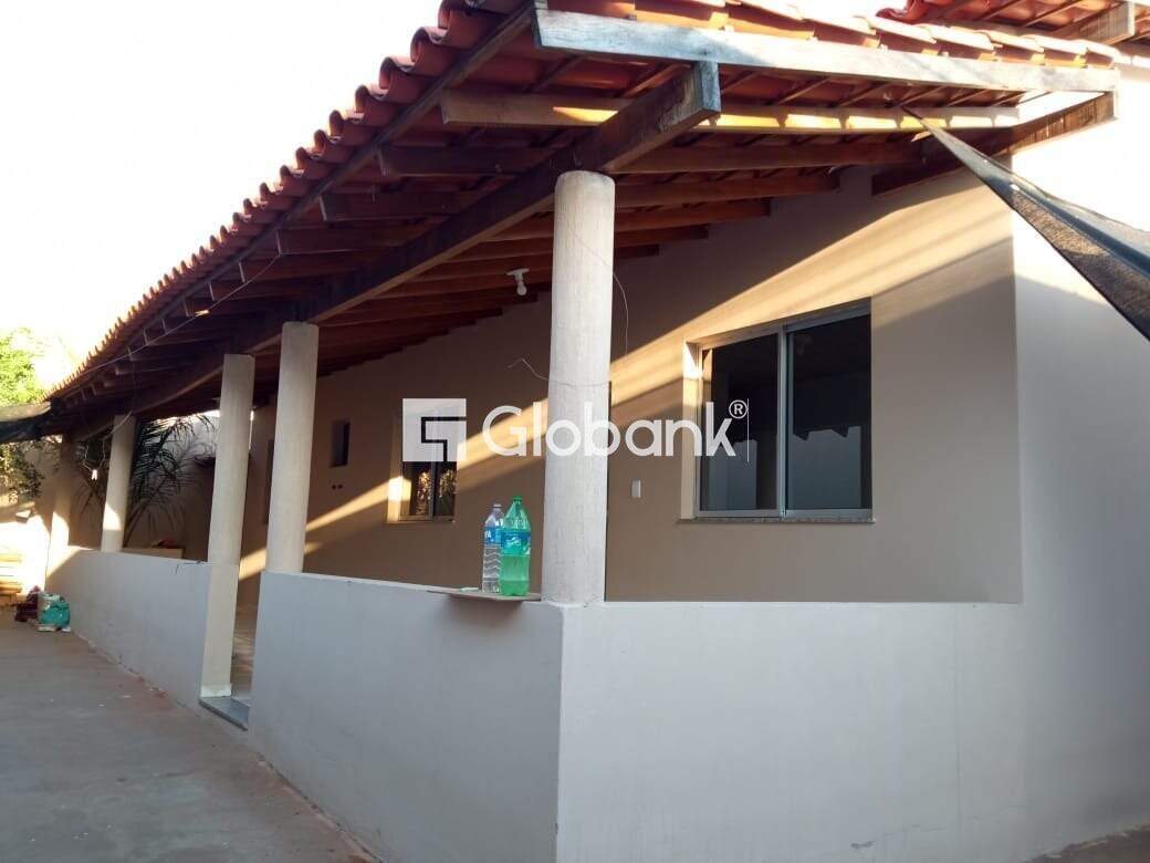 Casa 2 quartos à venda Independência 0m² Montes Claros MG: 