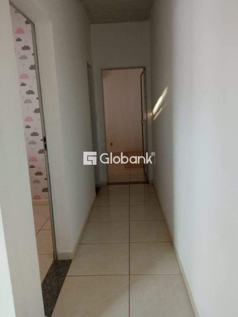 Casa 2 quartos à venda Independência 0m² Montes Claros MG: