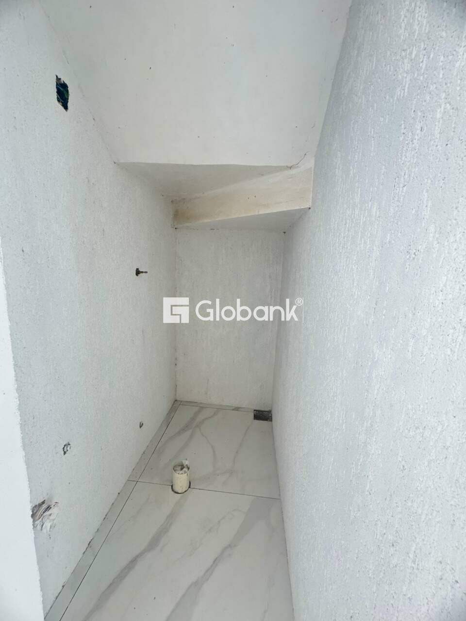Sobrado 2 quartos à venda Jardim São Luiz 81m² Montes Claros MG: 