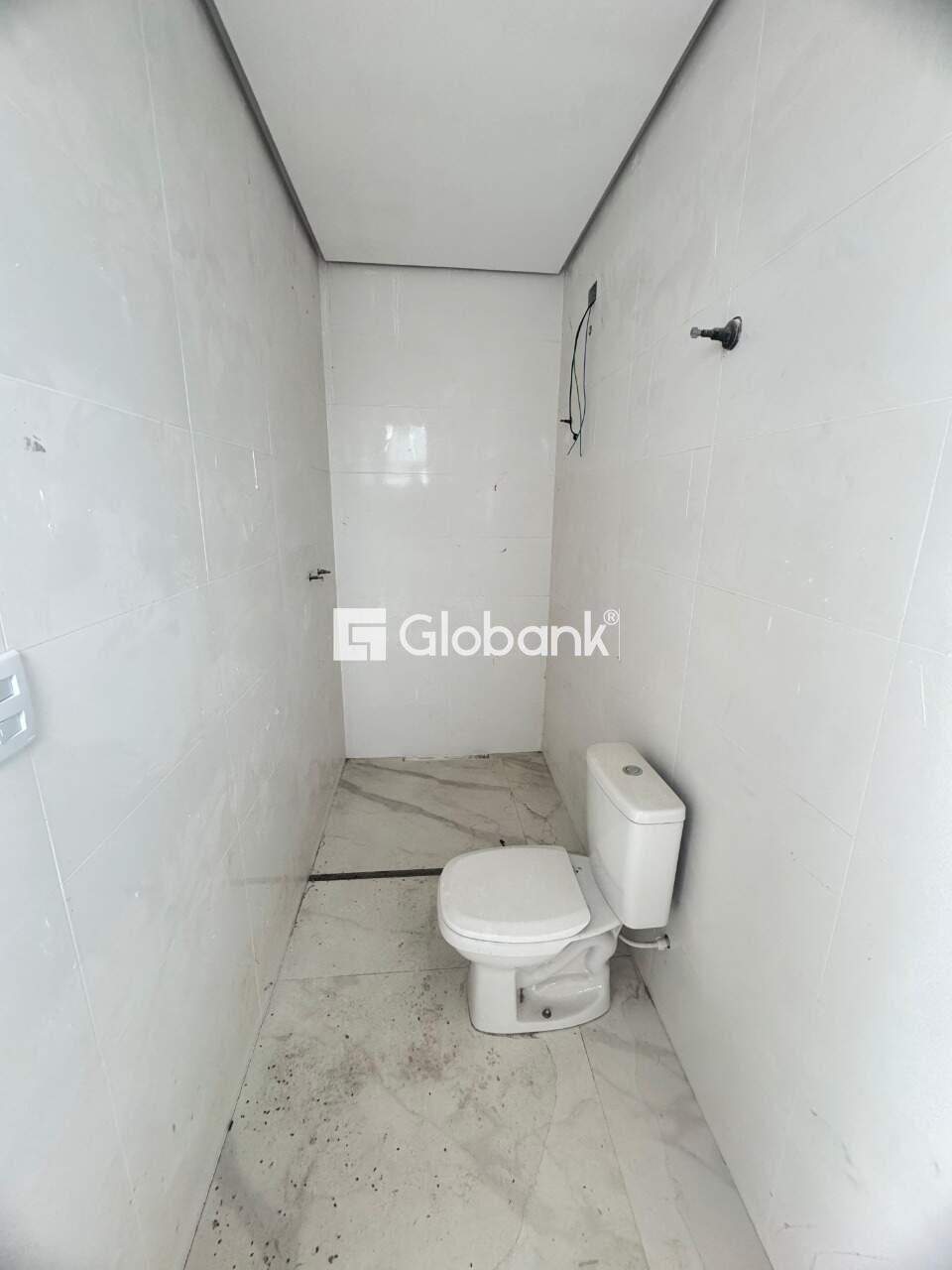 Sobrado 2 quartos à venda Jardim São Luiz 81m² Montes Claros MG: