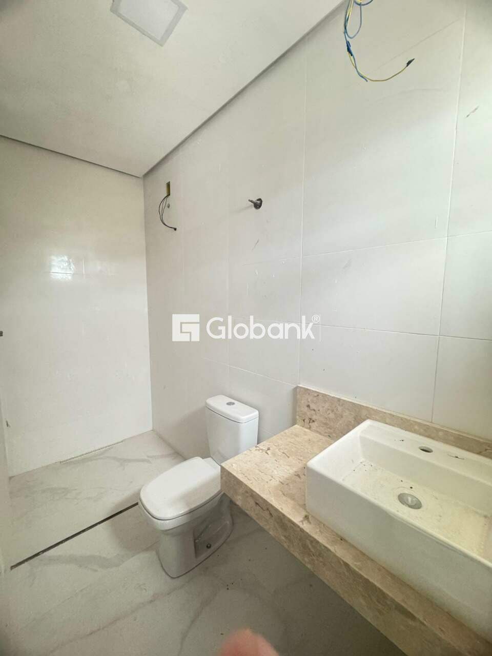 Sobrado 2 quartos à venda Jardim São Luiz 81m² Montes Claros MG: