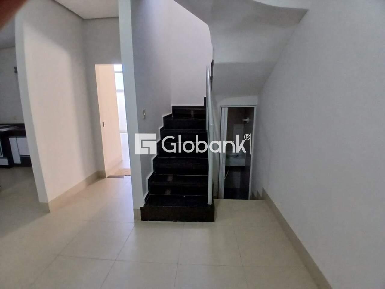 Casa 3 quartos à venda Alto Floresta 77,5m² Montes Claros MG: 