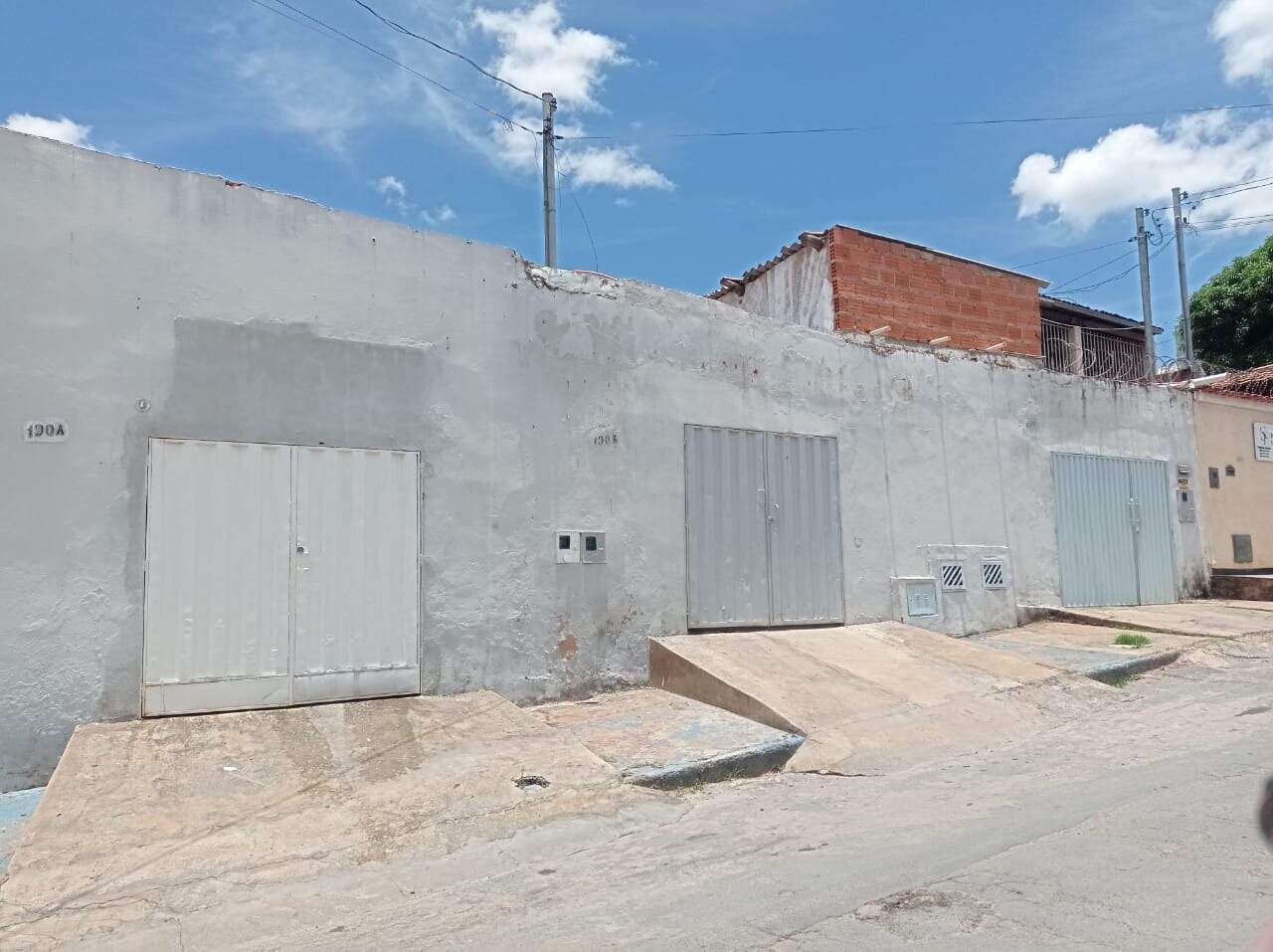 Casa 6 quartos à venda Santa Rita I 110m² Montes Claros MG: 