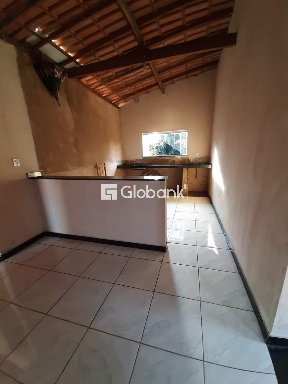 Casa 4 quartos à venda Vila Sumaré 280m² Montes Claros MG: 