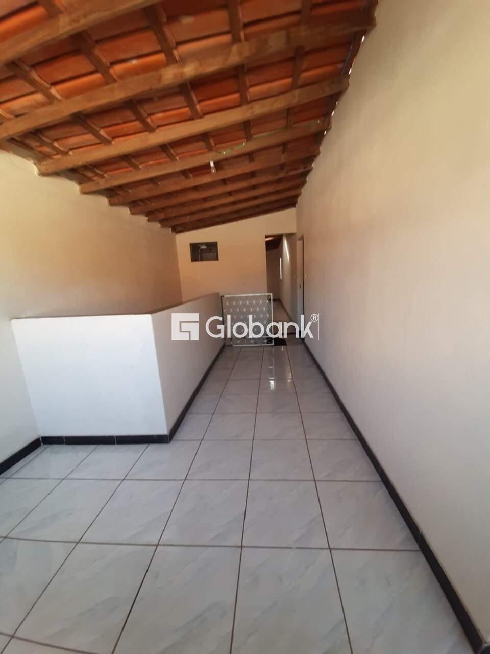 Casa 4 quartos à venda Vila Sumaré 280m² Montes Claros MG: 