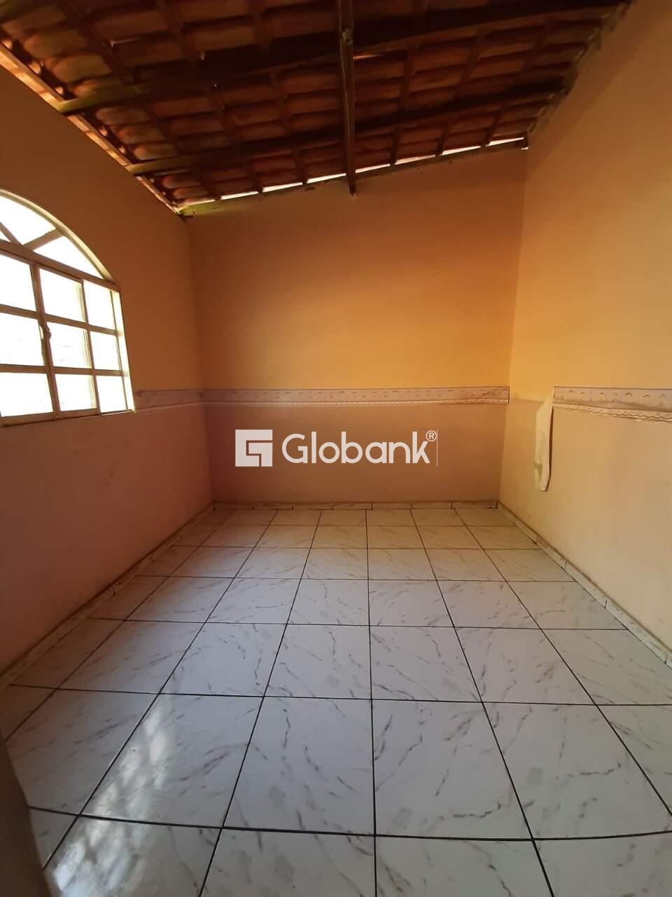 Casa 4 quartos à venda Vila Sumaré 280m² Montes Claros MG: 