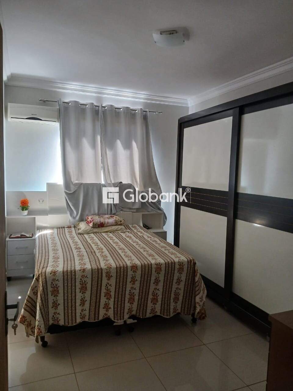 Casa 3 quartos à venda Interlagos 65m² Montes Claros MG: 