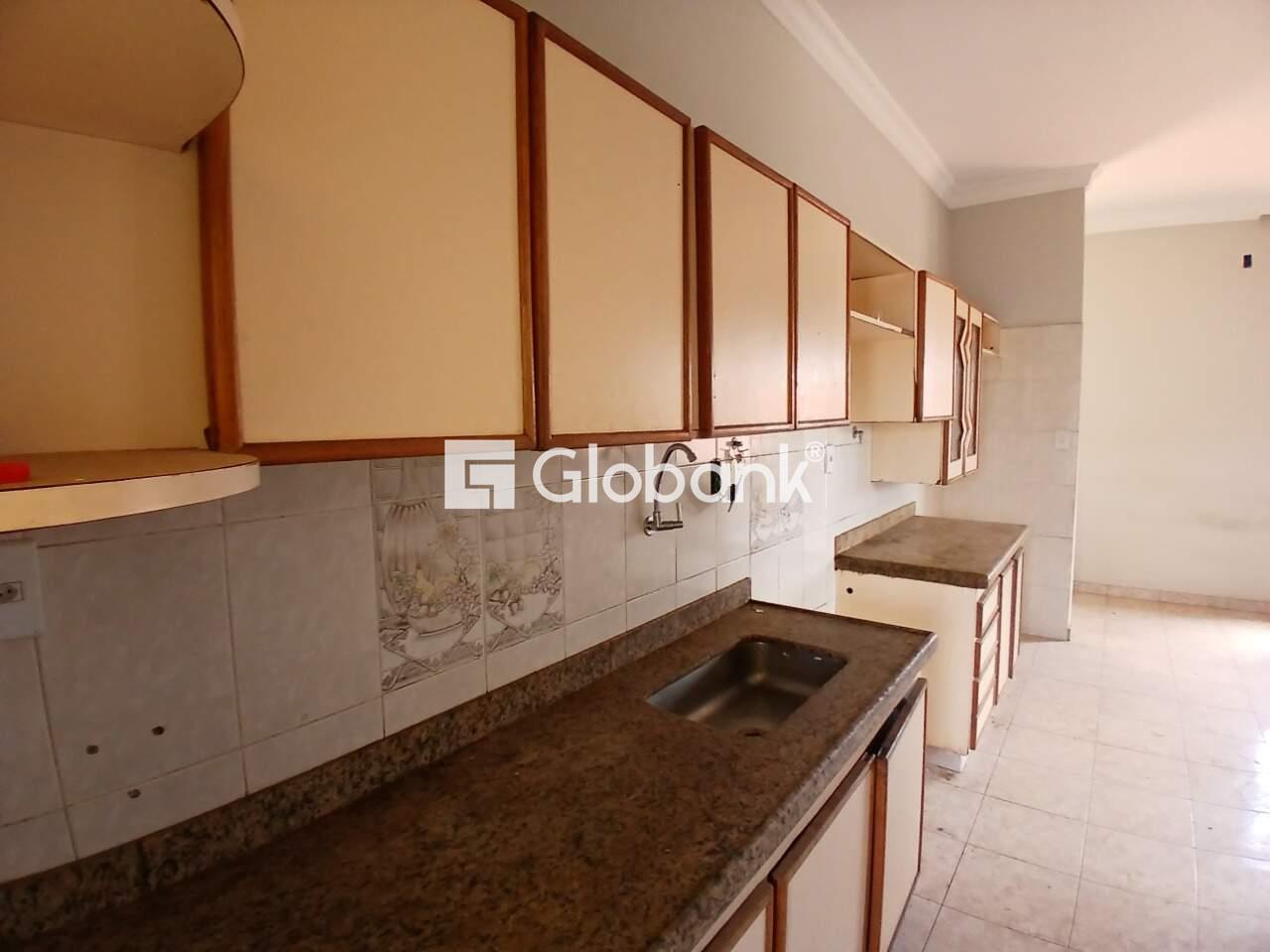 Casa 4 quartos para aluguel Alto São João 98m² Montes Claros MG: Cozinha