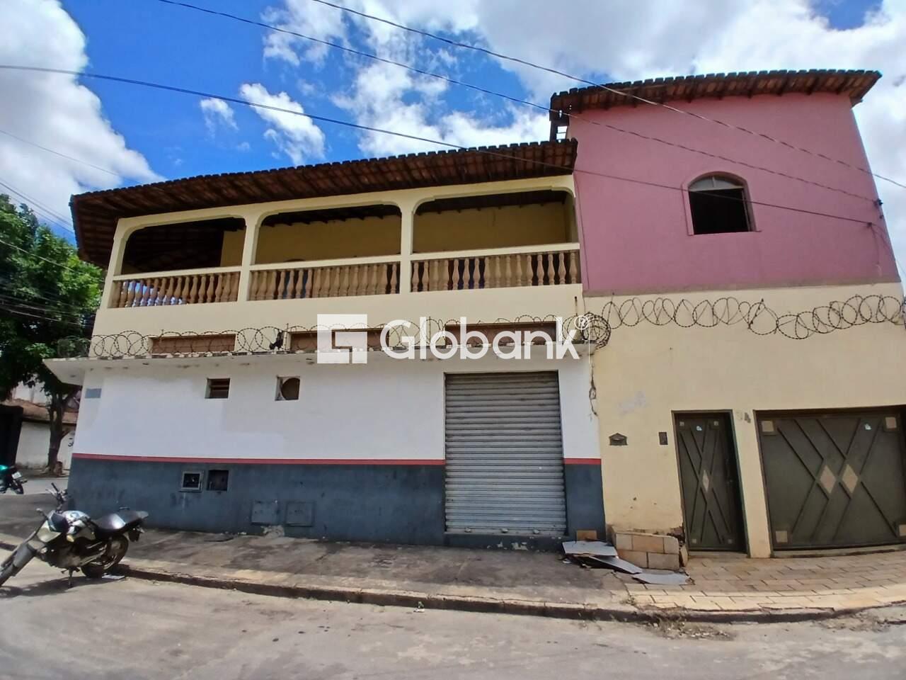 Casa 4 quartos para aluguel Alto São João 98m² Montes Claros MG: Fachada