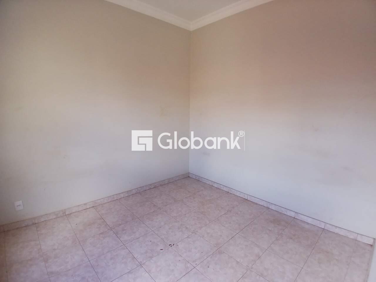Casa 4 quartos para aluguel Alto São João 98m² Montes Claros MG: Quarto3