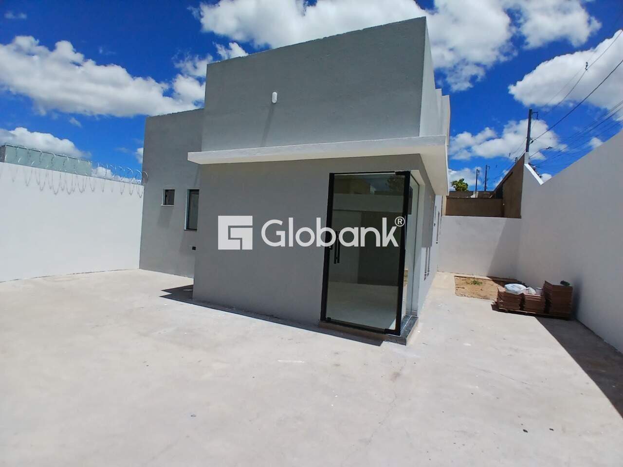 Casa 3 quartos à venda Guarujá 150m² Montes Claros MG: Fachada interna