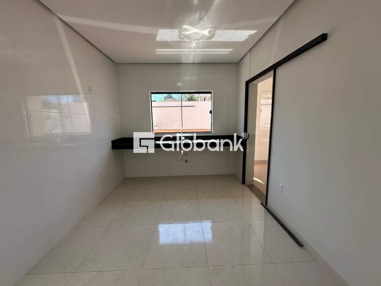 Casa 3 quartos à venda Guarujá 110m² Montes Claros MG: Cozinha