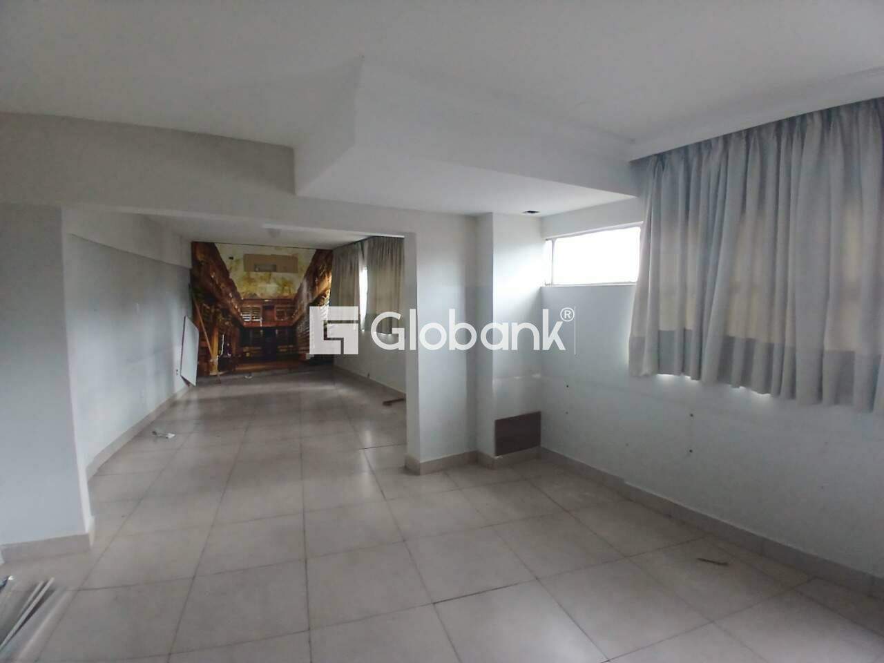Prédio para aluguel Todos os Santos 1.160m² Montes Claros MG: Sala6