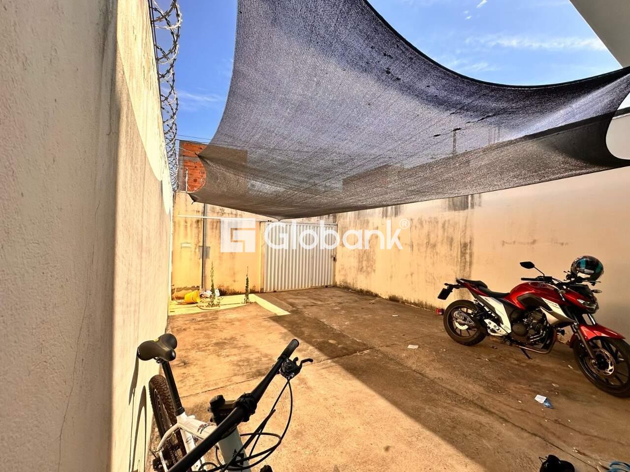 Casa 3 quartos para aluguel Carmelo 110m² Montes Claros MG: Garagem