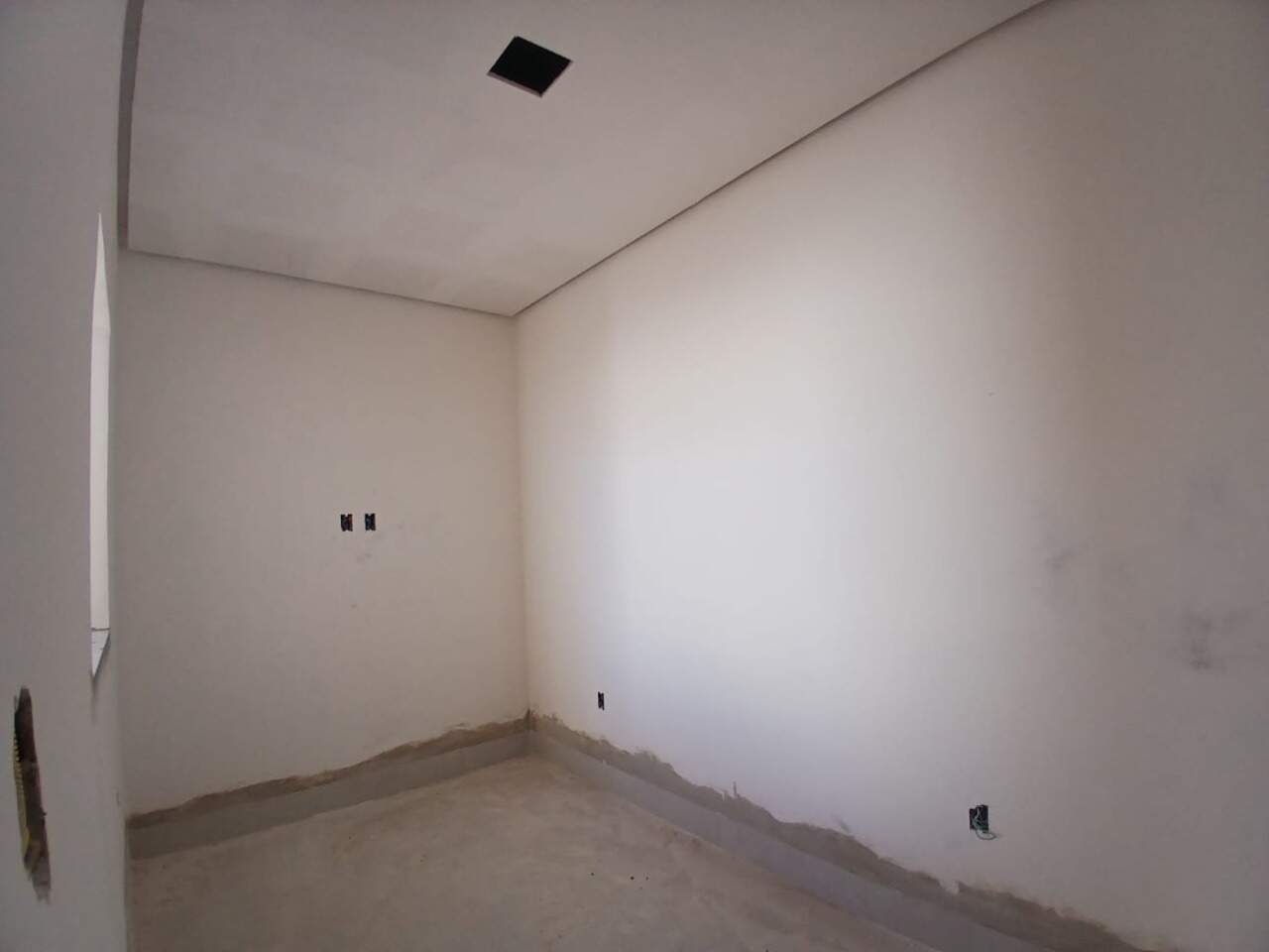 Casa 3 quartos à venda Novo Delfino 75m² Montes Claros MG: 