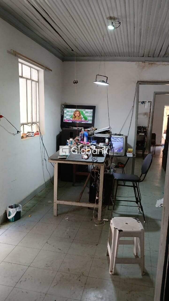 Casa 3 quartos à venda Morrinhos 0m² Montes Claros MG: 