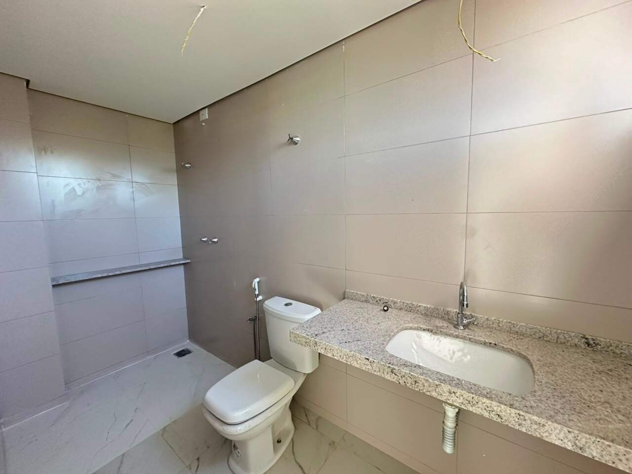 Cobertura 2 quartos à venda Augusta Mota 140m² Montes Claros MG: 