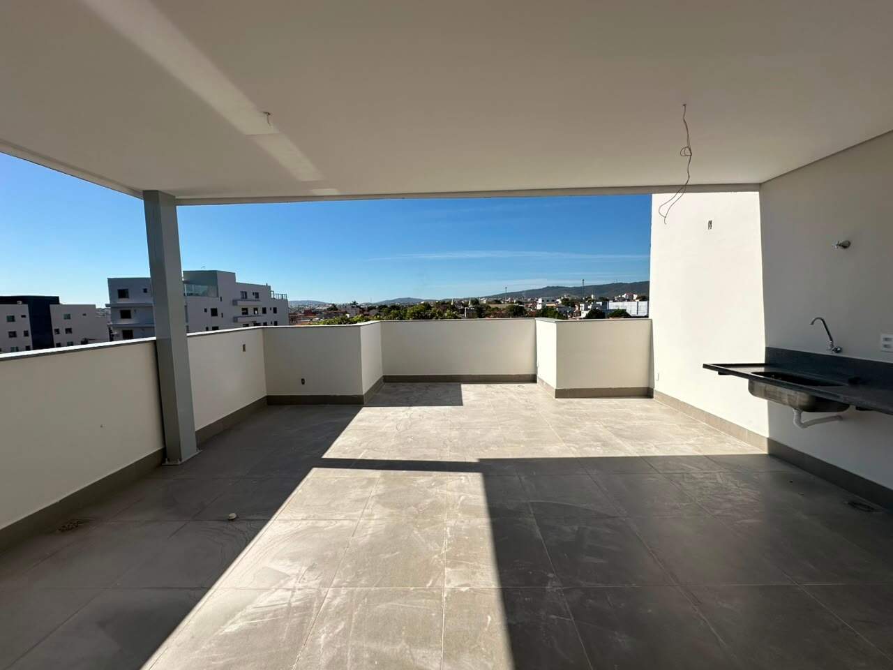 Cobertura 2 quartos à venda Augusta Mota 140m² Montes Claros MG: 