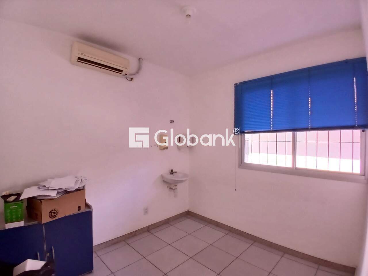 Prédio para aluguel Centro 634m² Montes Claros MG: Sala 1