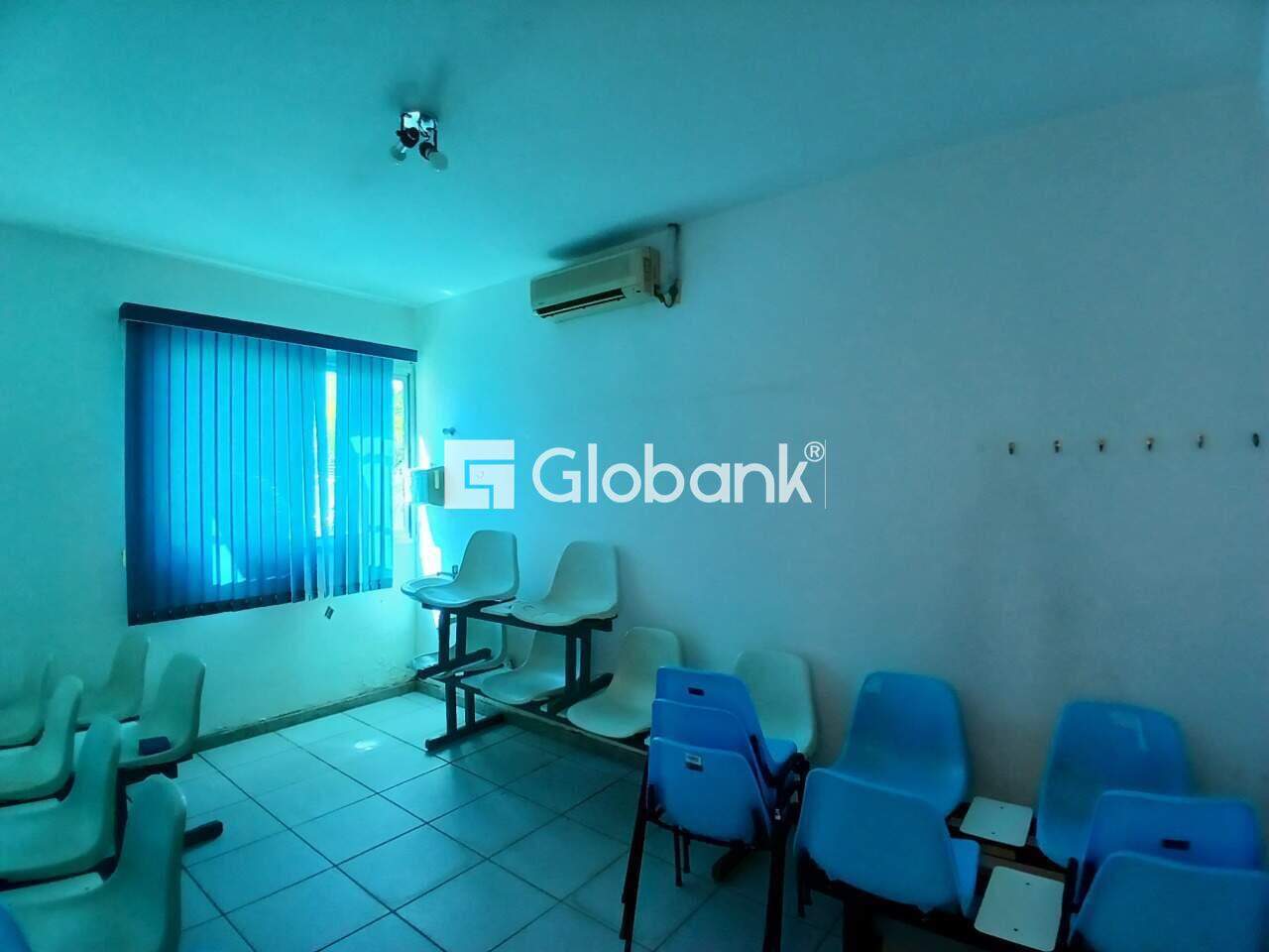 Prédio para aluguel Centro 634m² Montes Claros MG: Sala 2