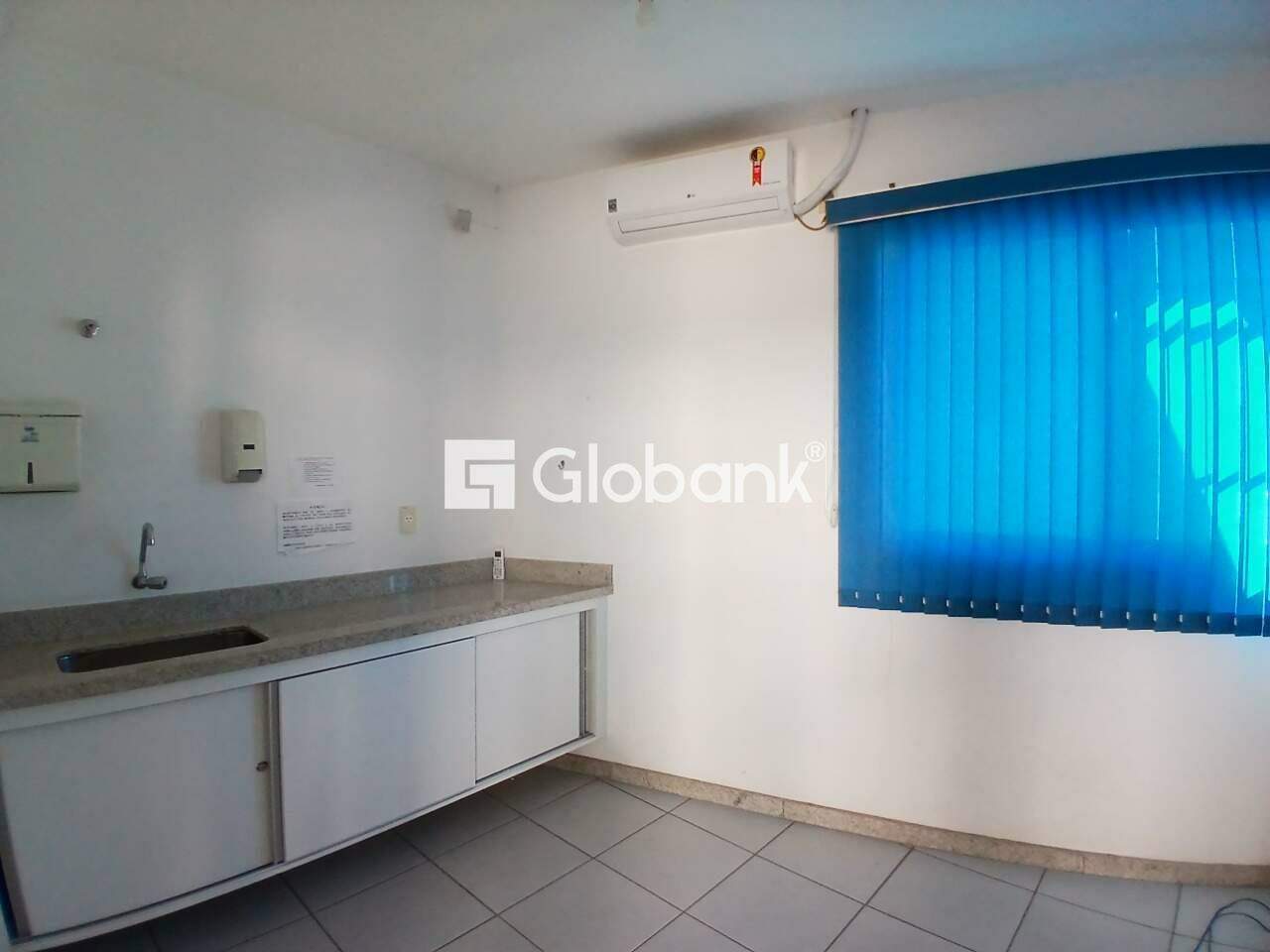 Prédio para aluguel Centro 634m² Montes Claros MG: Sala 6
