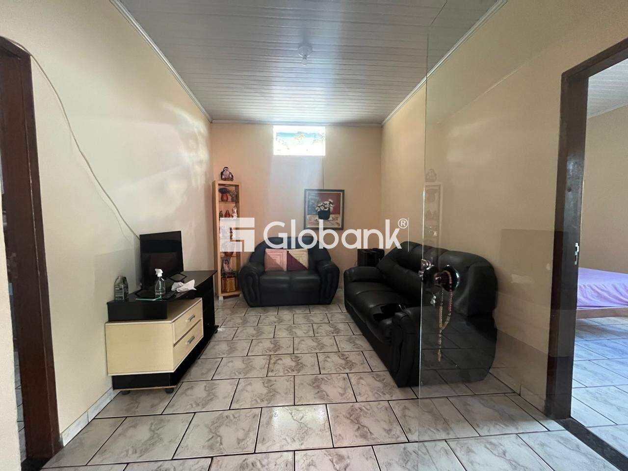 Casa 5 quartos à venda Alto São João 200m² Montes Claros MG: SALA