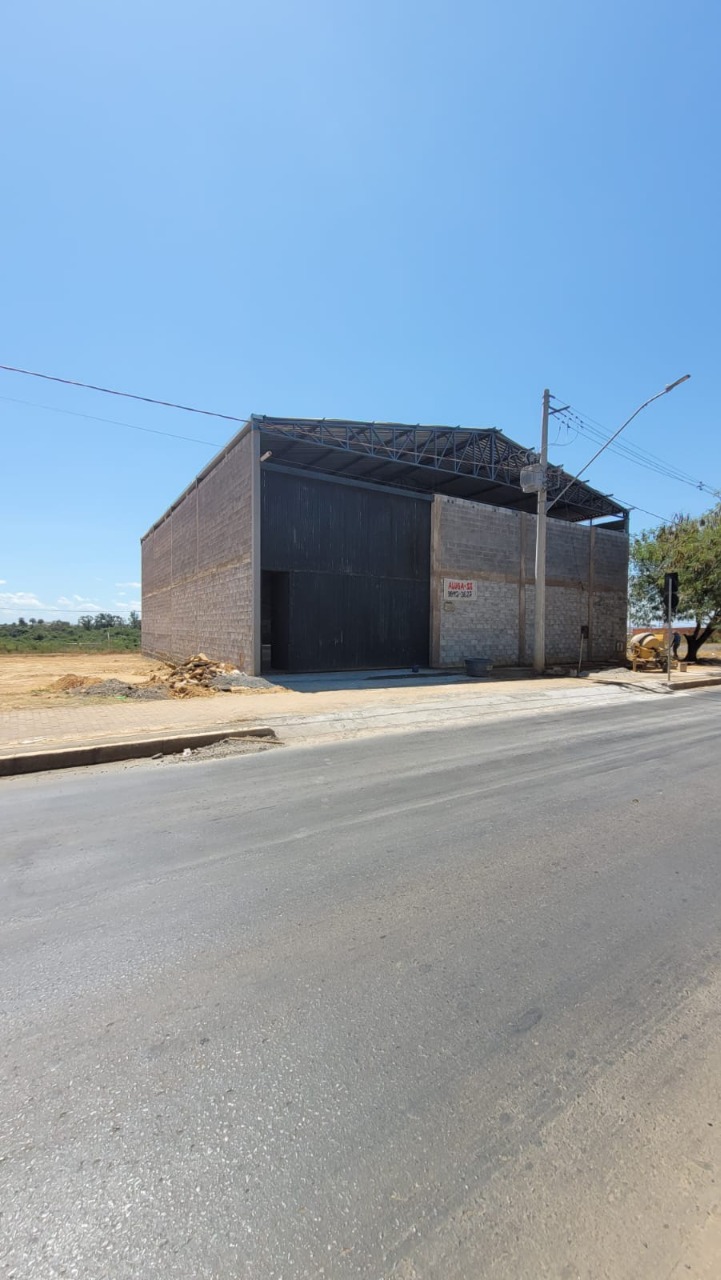 Galpão para aluguel Eldorado 477m² Montes Claros MG: Fachada