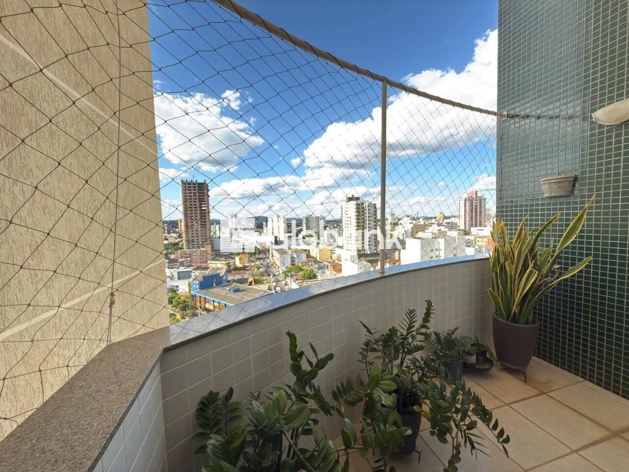 Cobertura 4 quartos à venda Centro 0m² Montes Claros MG: 