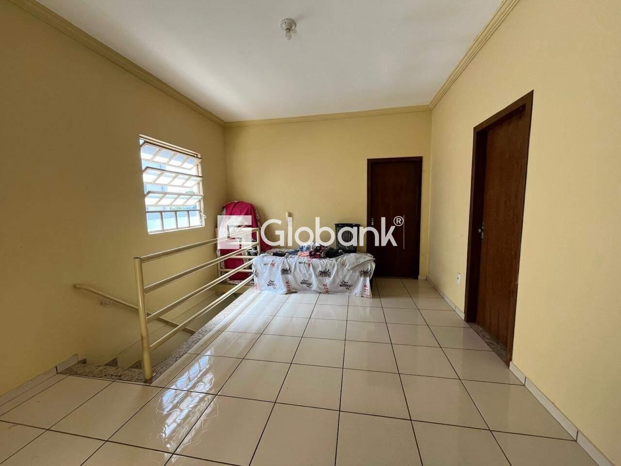 Casa 4 quartos à venda Barcelona Park 200m² Montes Claros MG: SEGUNDO PISO