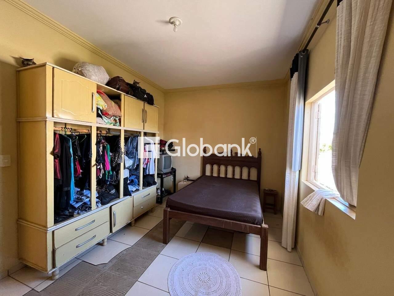 Casa 4 quartos à venda Barcelona Park 200m² Montes Claros MG: 